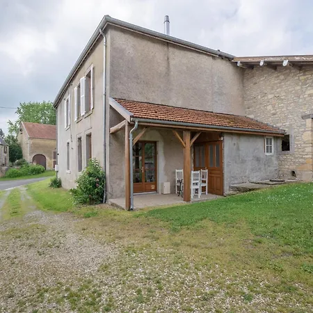 Vintage With Private Garden, Cleaning Included * Nouart