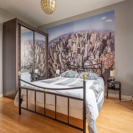 Vintage With Private Garden, Cleaning Included